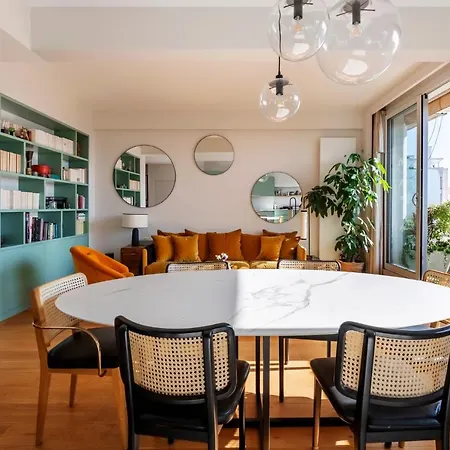 Apartment Veeve - Eiffel Exuberance